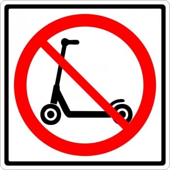 Affiche standard pictogramme seulement : Interdiction de trottinette
